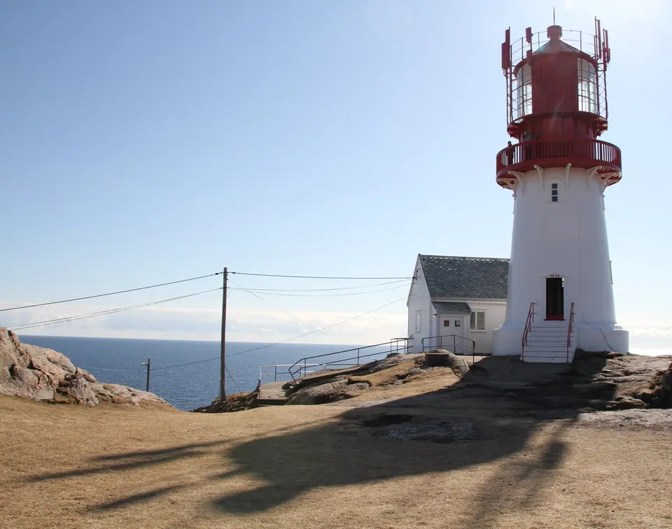 Lindesnes fyr på klipporna